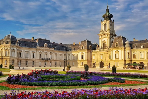 ČAROLIJA BALATONA: PODZEMNO JEZERO TOPOLCA I VOŽNJA TRAJEKTOM