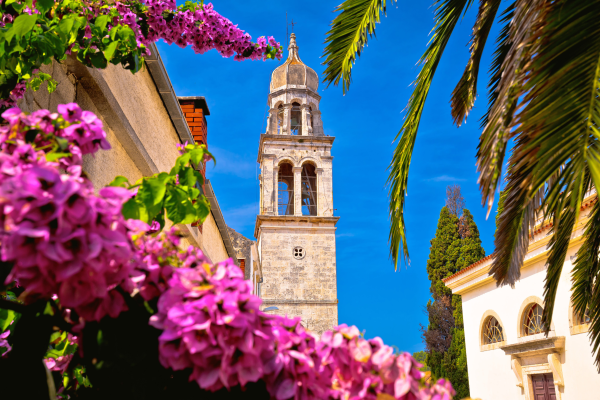 PROLJETNI ODMOR I DAN DRŽAVNOSTI NA KORČULI - 8 dana autobusom