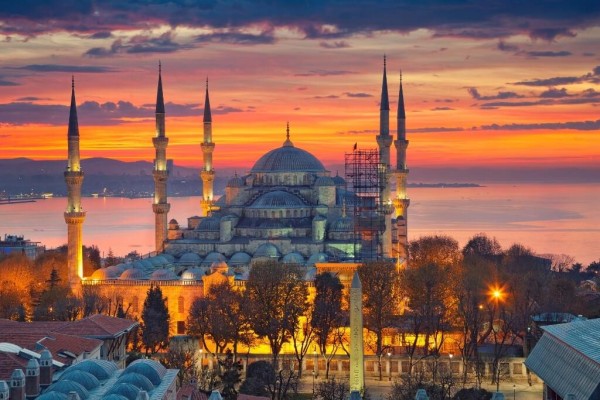 ISTANBUL - 4 dana avionom