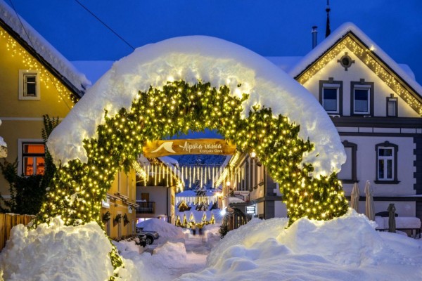 ADVENT RADOVLJICA - KRANJSKA GORA - ALPSKA VASICA - 1 dan autobusom